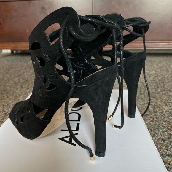 Aldo black suede heels - Picture 6 of 6